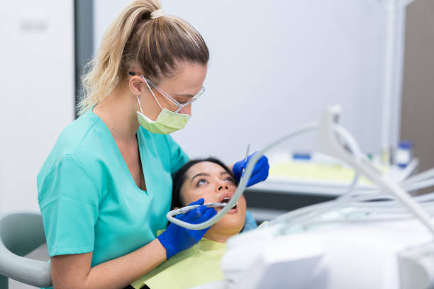 Best Emergency Tooth Extraction in Marengo, IL